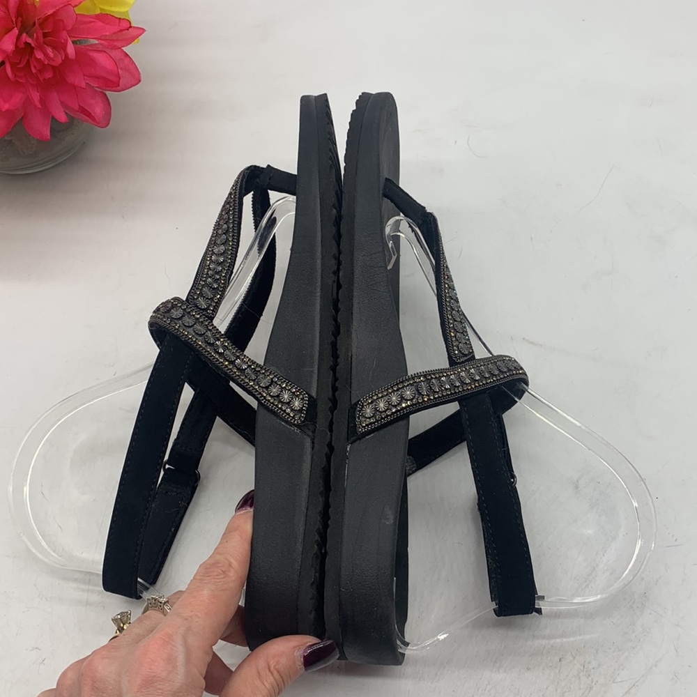 Sketchers Black embellished thong sandals Size 10 SKT5010A - Picture 8 of 9